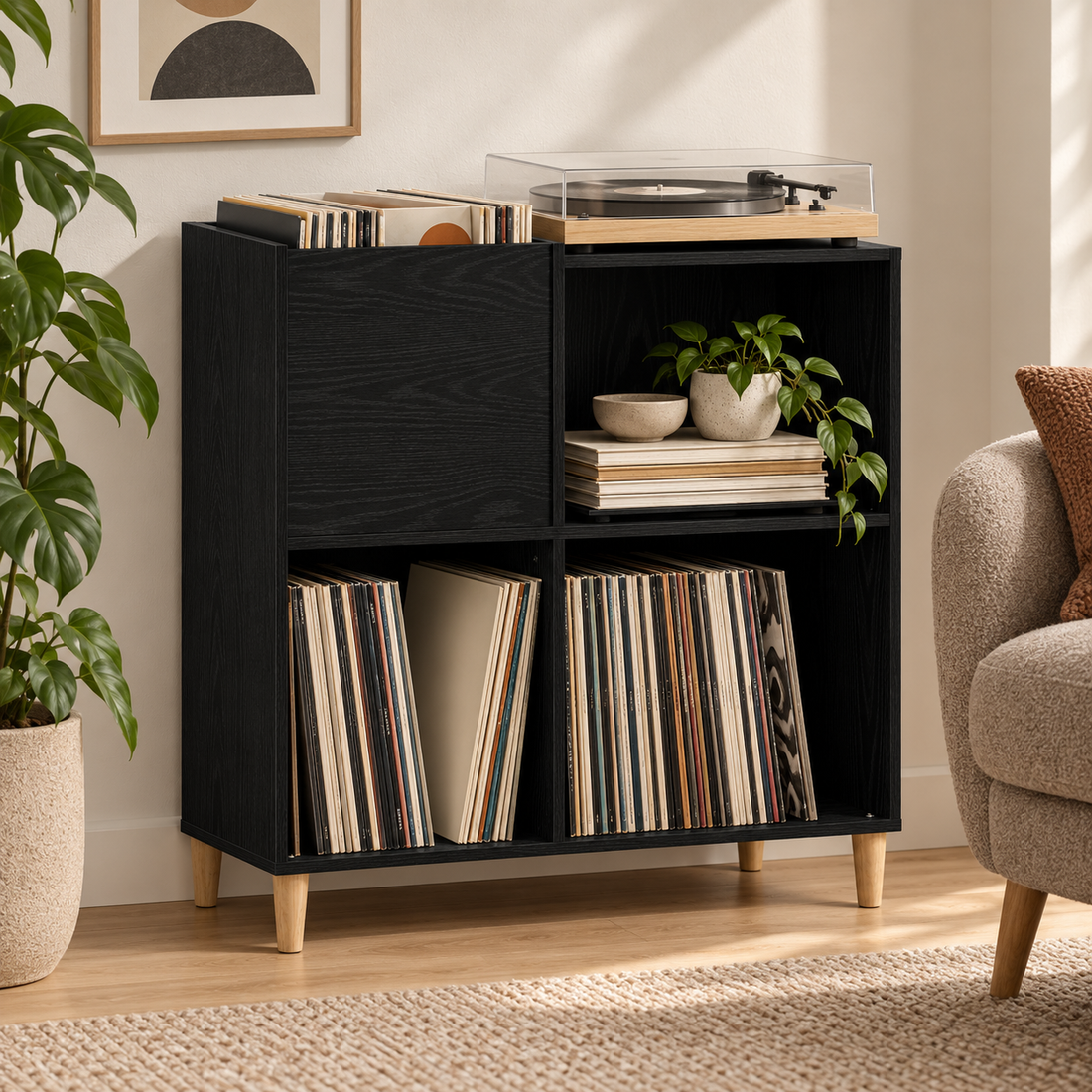 À côté du fauteuil